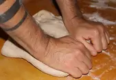 Amasando el pan de centeno