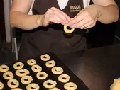 Formando rollos de vino