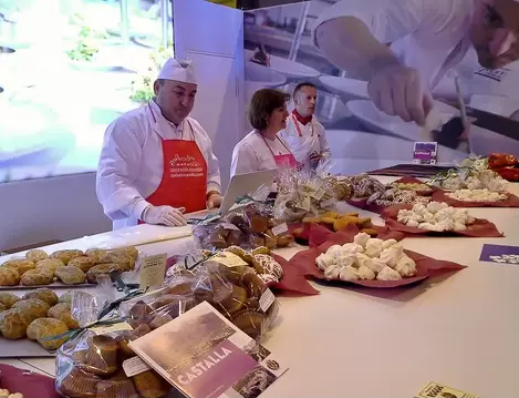 Roque Artesanos presenta sus productos en la feria Fitur 2014