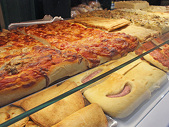 Pizzas variadas